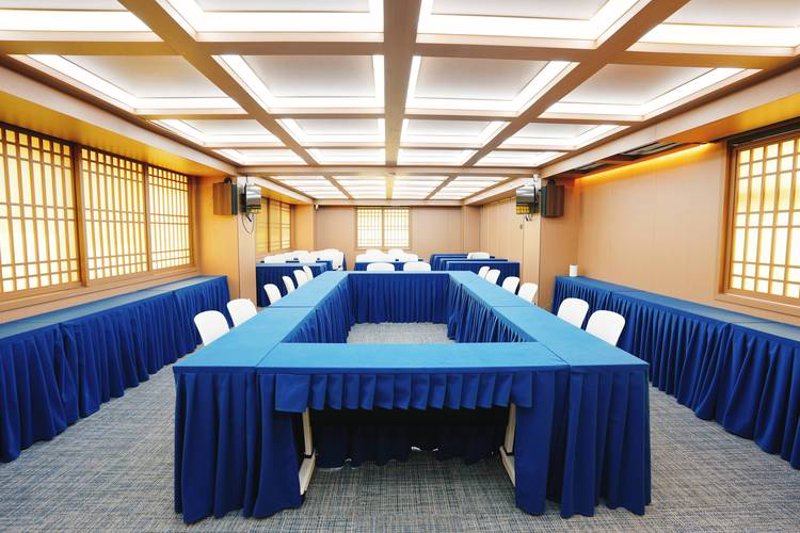 智能办公空间：会议室租赁趋势解读